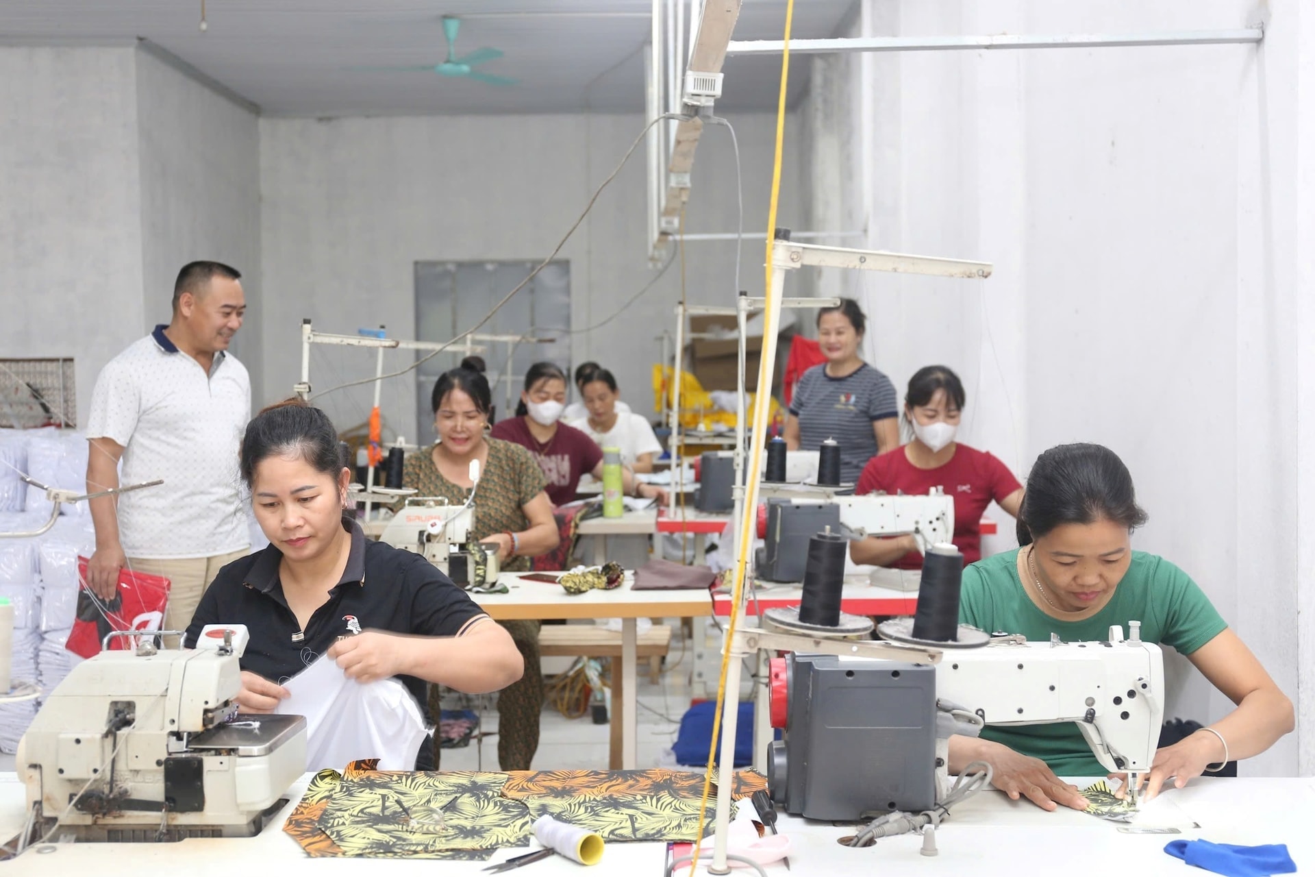 nong-dan-thu-do-doan-ket-ho-tro-nhau-lam-giau-giam-ngheo-ben-vung