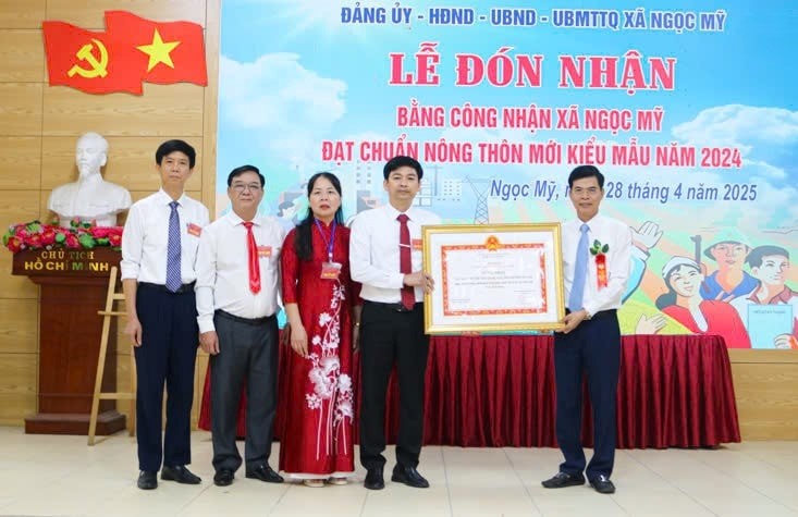 xa-ngoc-my-huyen-quoc-oai-don-bang-nong-thon-moi-kieu-mau