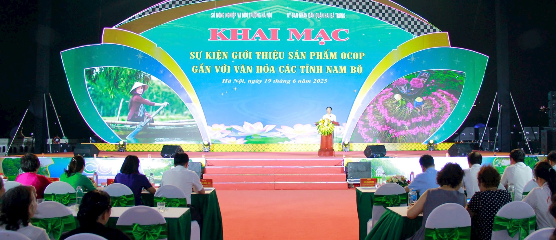 ha-noi-khai-mac-su-kien-gioi-thieu-san-pham-ocop-gan-voi-van-hoa-cac-tinh-nam-bo