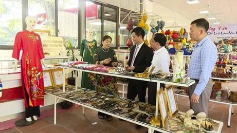 huyen-thuong-tin-day-manh-phat-trien-quang-ba-san-pham-ocop-dac-trung