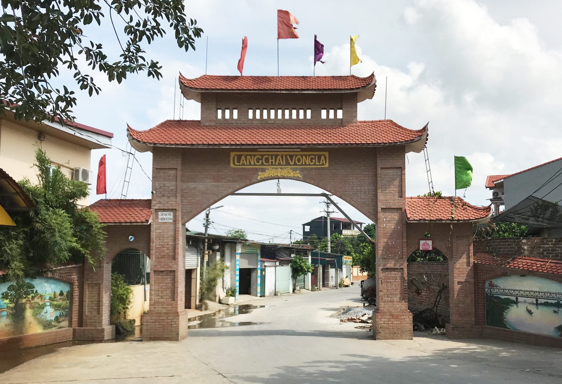 tu-chien-khu-xua-den-vung-que-doi-moi