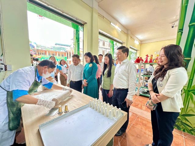 xa-quoc-oai-phat-trien-san-pham-ocop-dac-trung-giau-ban-sac-va-chu-luc-cua-dia-phuong