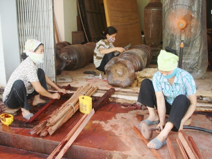 phu-yen-lang-moc-tram-nam-trong-hoi-tho-moi